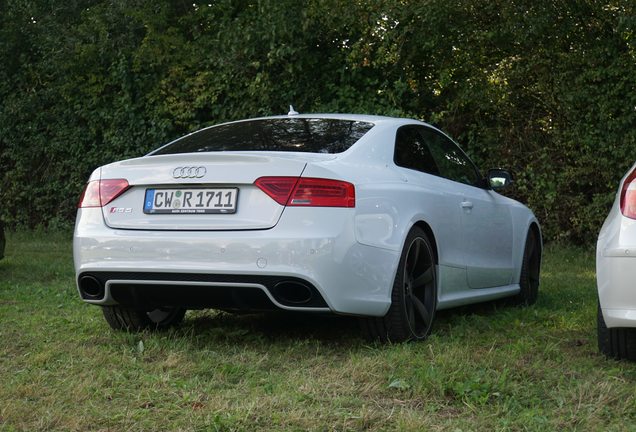 Audi RS5 B8 2012