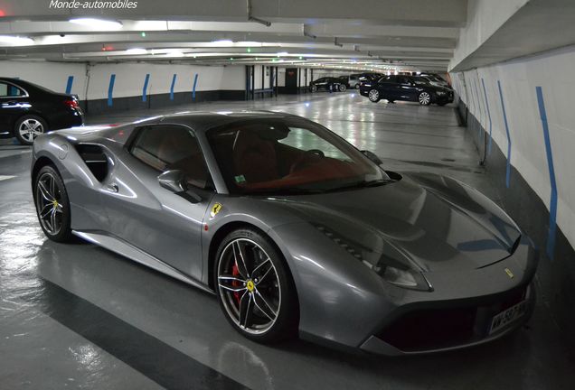 Ferrari 488 Spider