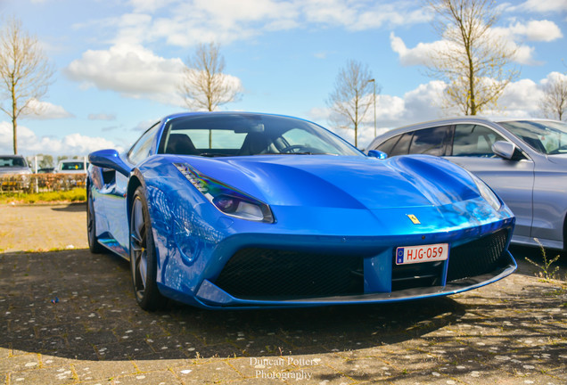 Ferrari 488 Spider