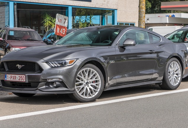 Ford Mustang GT 2015