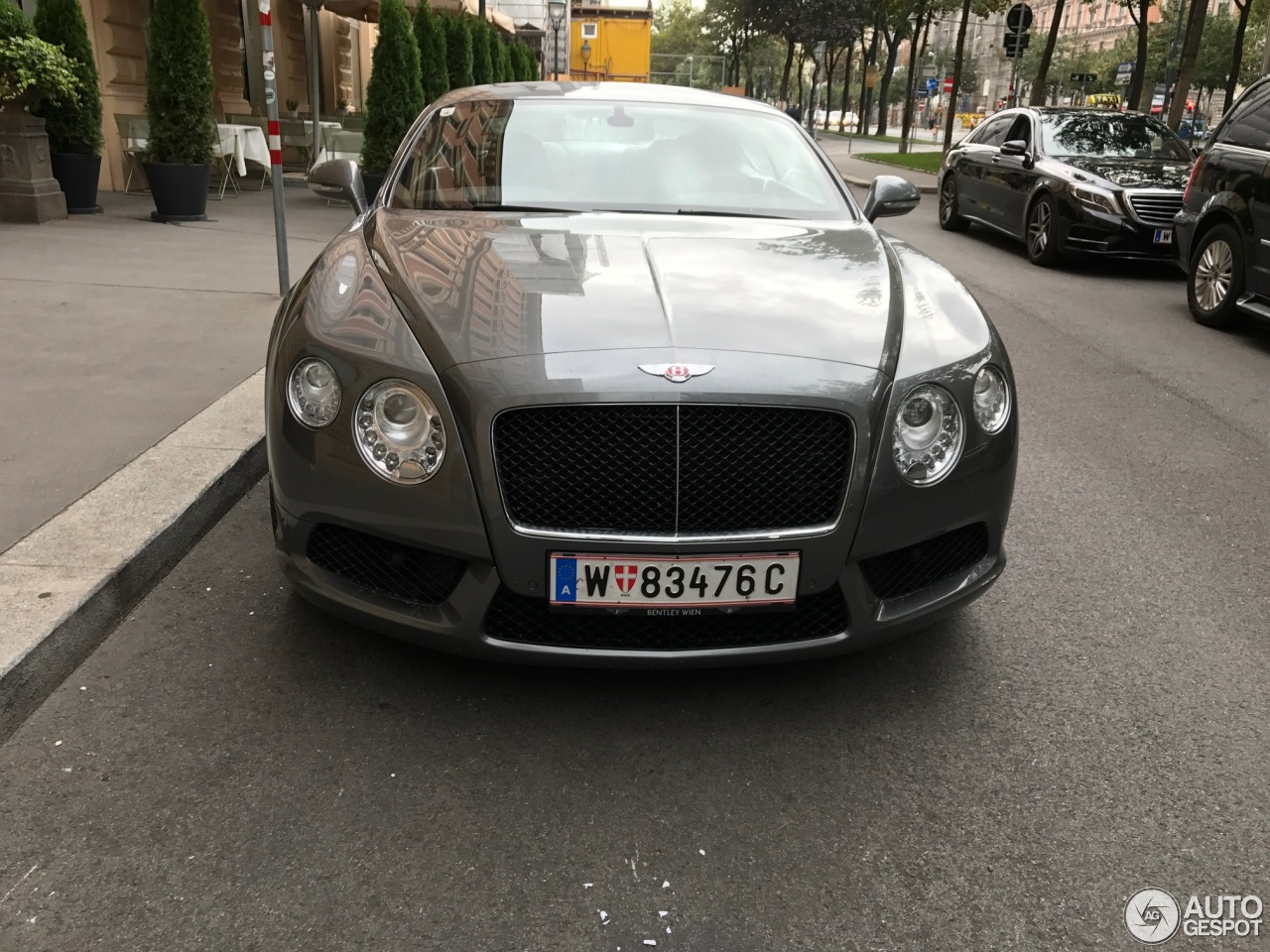 Bentley Continental GT V8