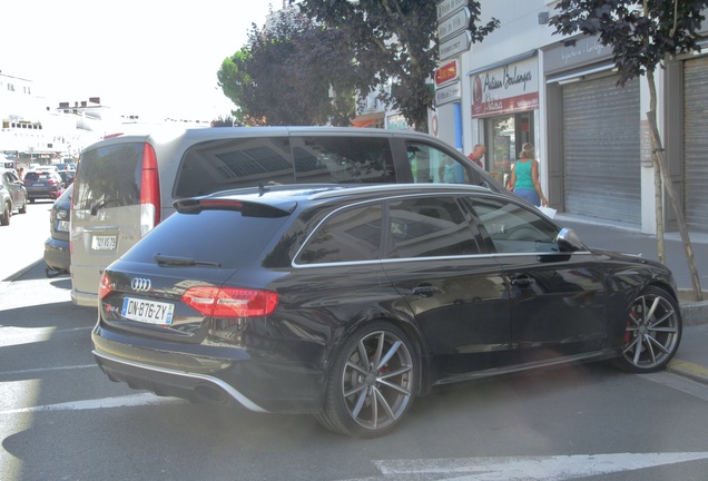 Audi RS4 Avant B8