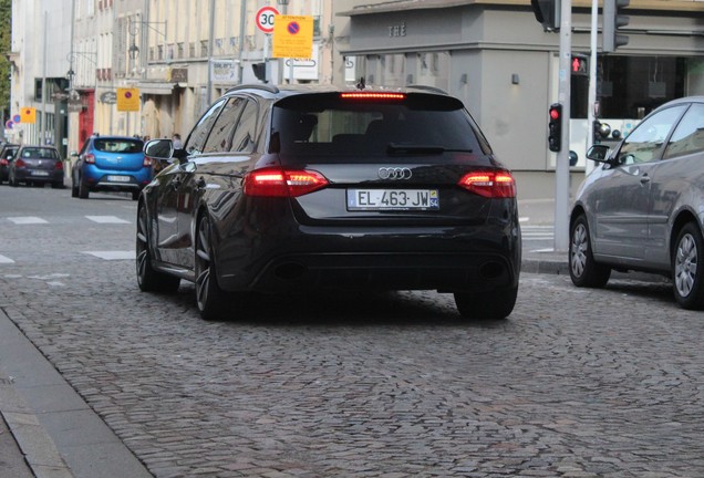 Audi RS4 Avant B8