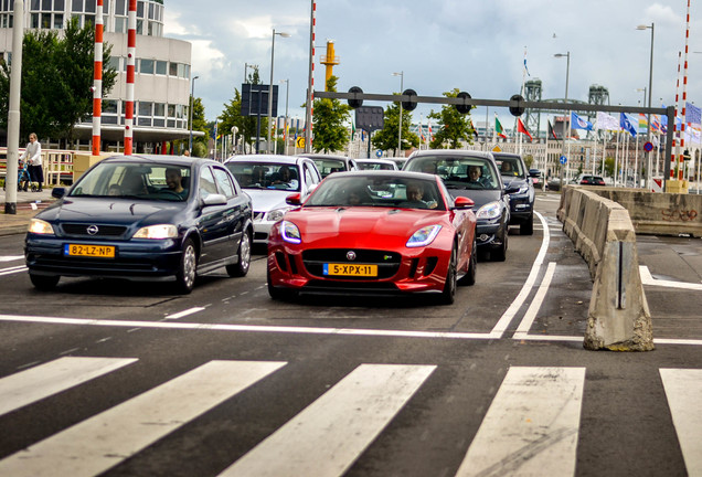 Jaguar F-TYPE R Coupé