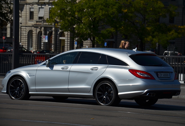 Mercedes-Benz CLS 63 AMG X218 Shooting Brake