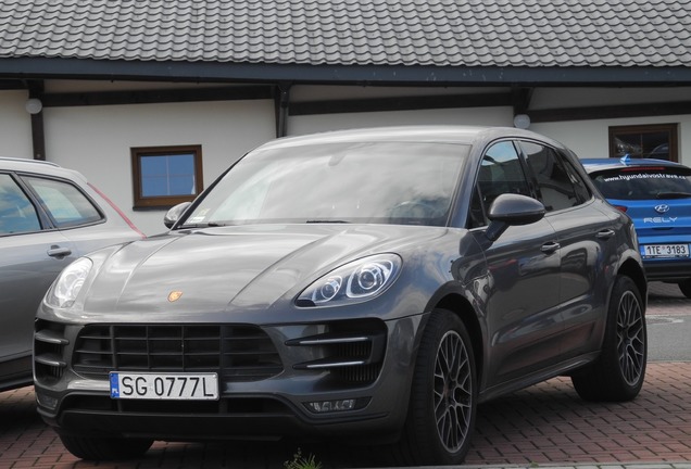 Porsche 95B Macan Turbo