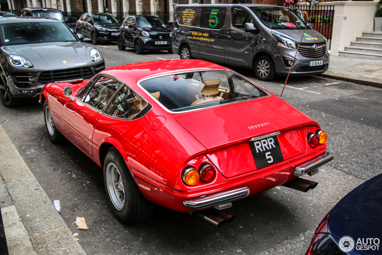 Ferrari 365 GTB/4 Daytona