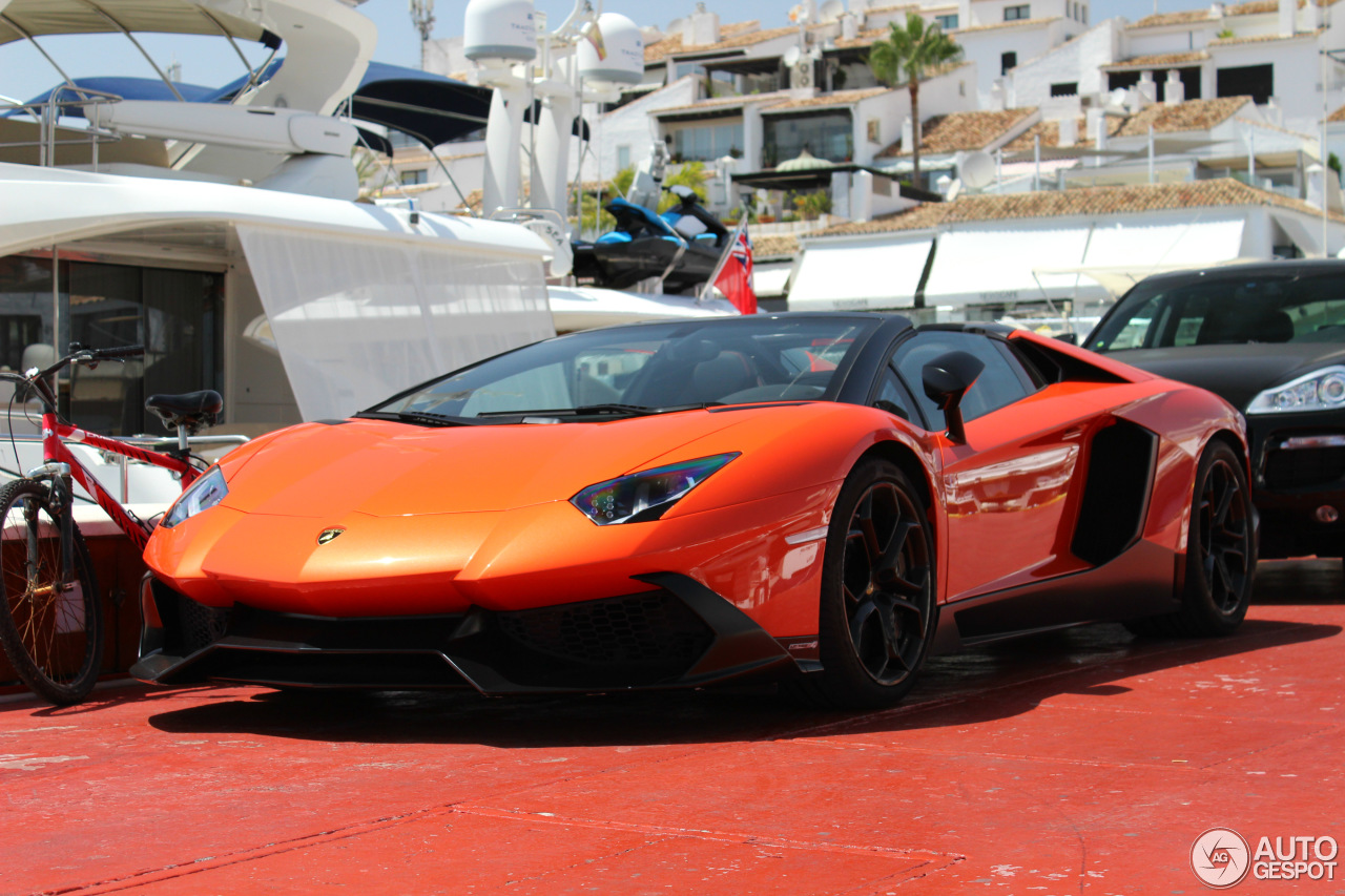 Lamborghini Aventador LP720-4 Roadster 50° Anniversario