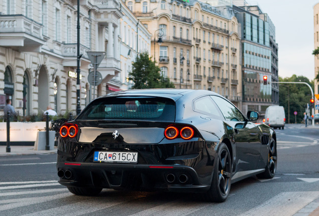 Ferrari GTC4Lusso