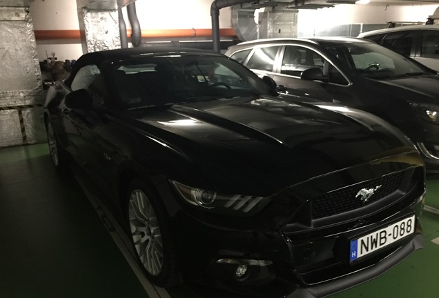 Ford Mustang GT Convertible 2015