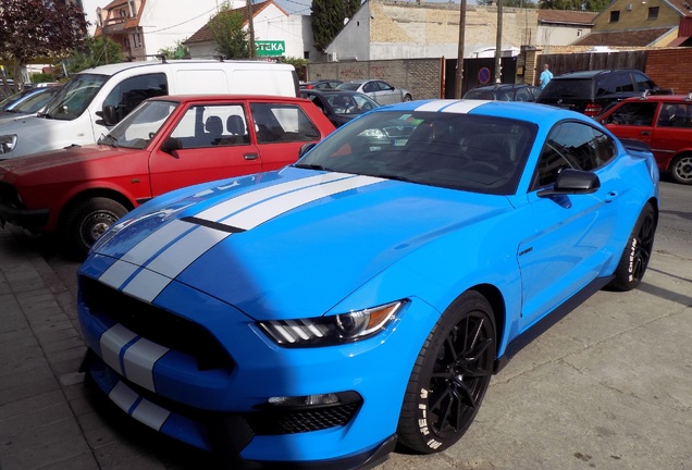 Ford Mustang Shelby GT350 2015