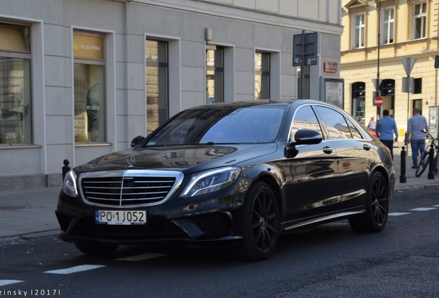 Mercedes-Benz S 63 AMG V222