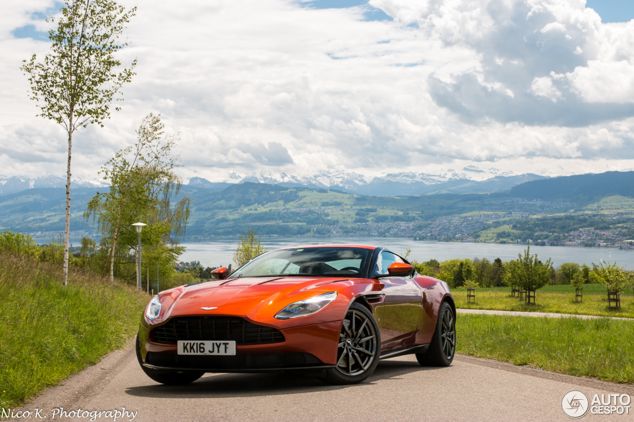 Aston Martin DB11