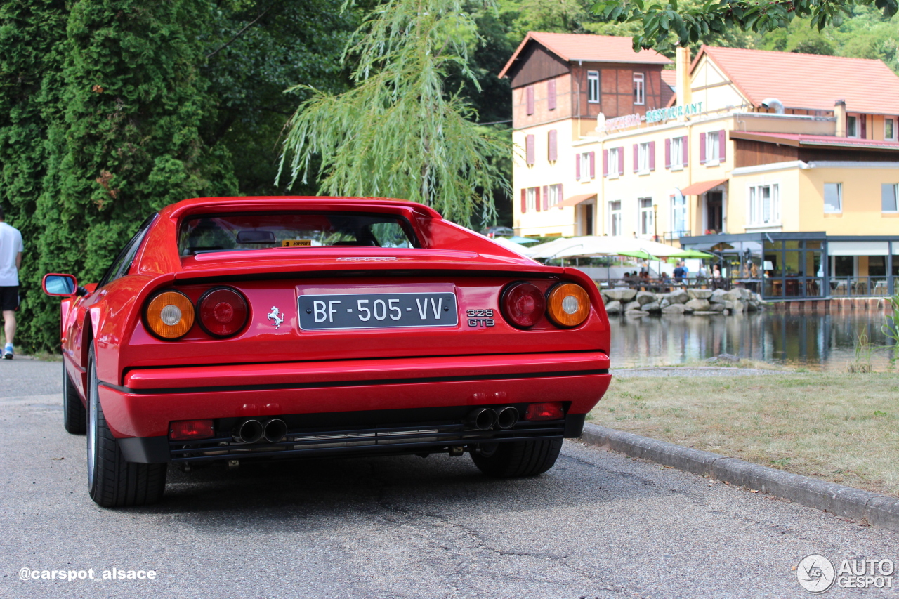 Ferrari 328 GTB