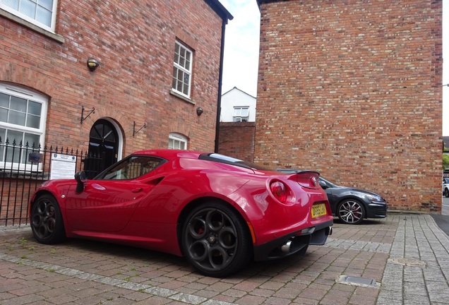 Alfa Romeo 4C Launch Edition