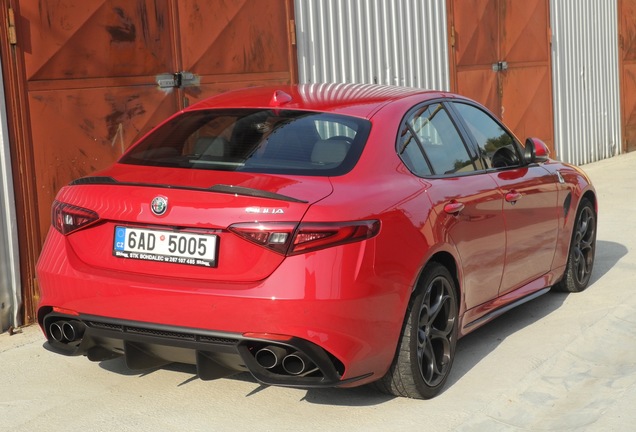 Alfa Romeo Giulia Quadrifoglio