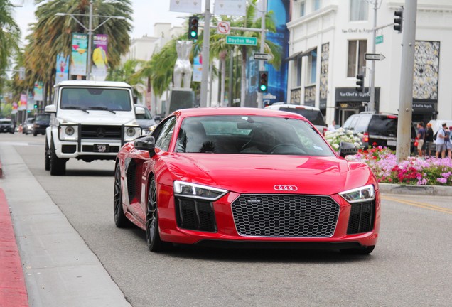 Audi R8 V10 Plus 2015