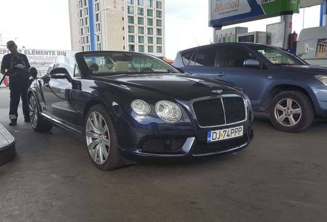 Bentley Continental GTC V8