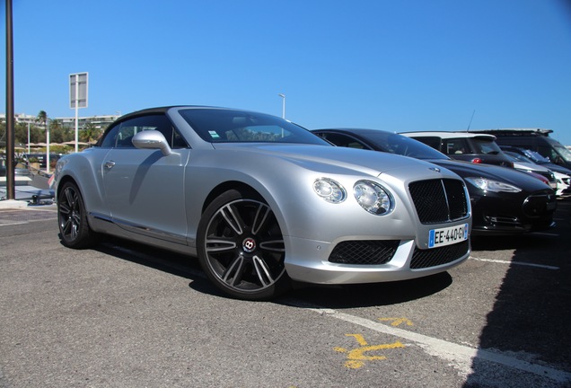 Bentley Continental GTC V8