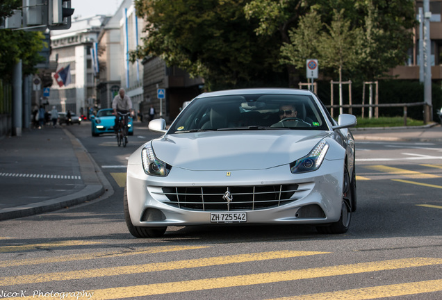 Ferrari FF