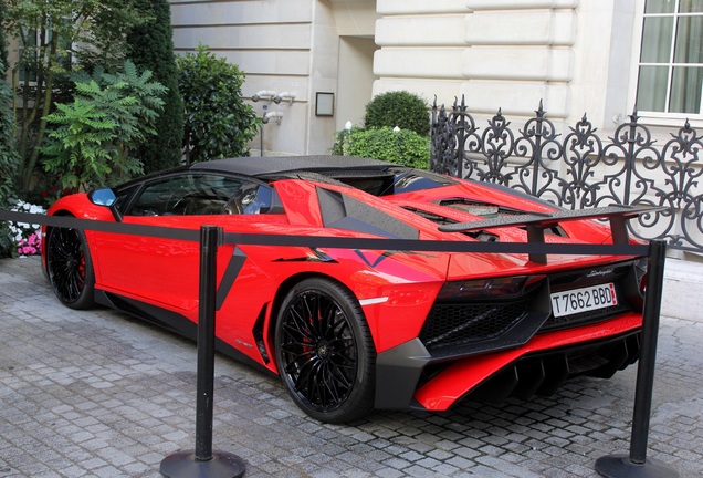 Lamborghini Aventador LP750-4 SuperVeloce Roadster