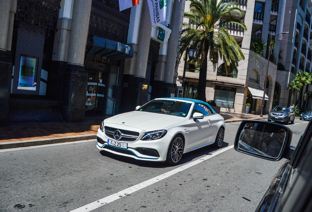 Mercedes-AMG C 63 S Convertible A205 Ocean Blue Edition