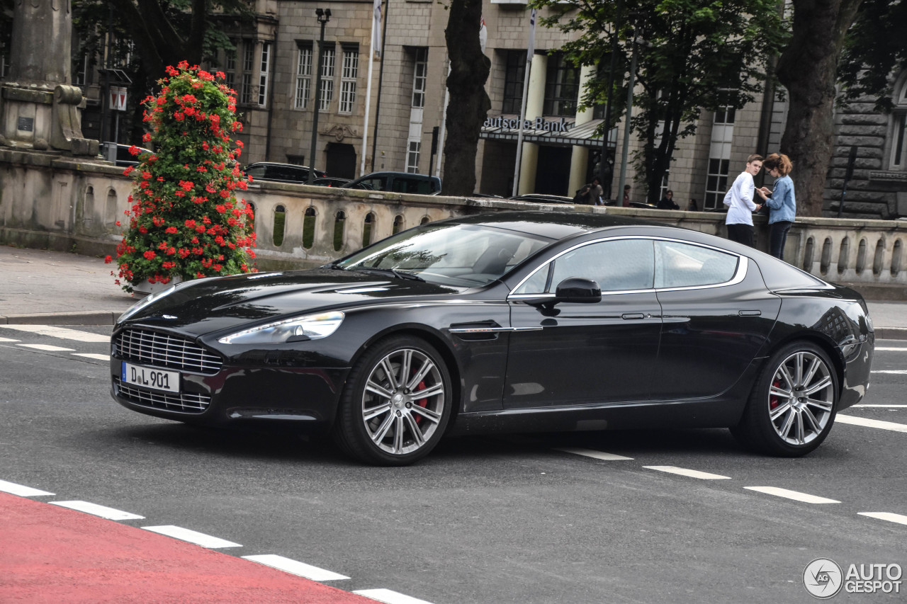 Aston Martin Rapide