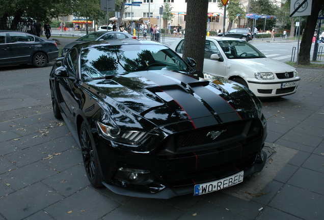 Ford Mustang GT 2015