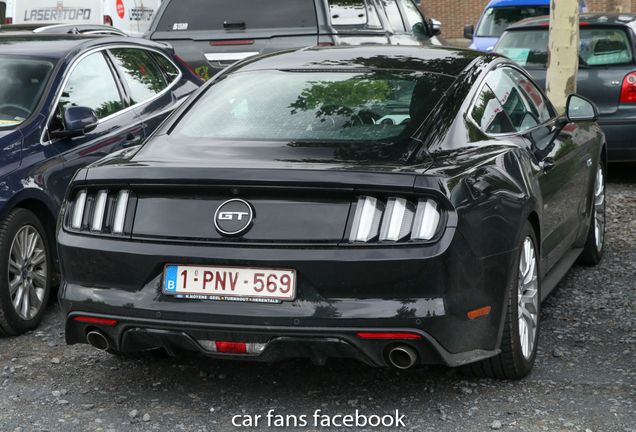 Ford Mustang GT 2015