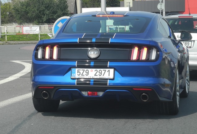 Ford Mustang GT 2015