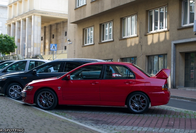 Mitsubishi Lancer Evolution IX