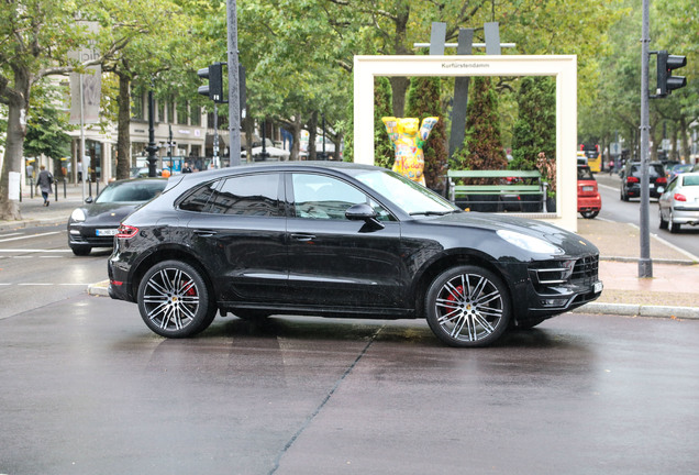 Porsche 95B Macan Turbo