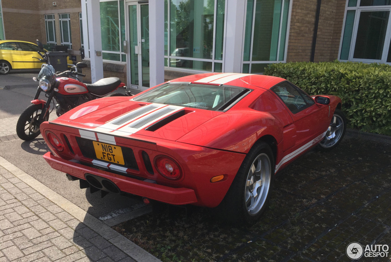 Ford GT