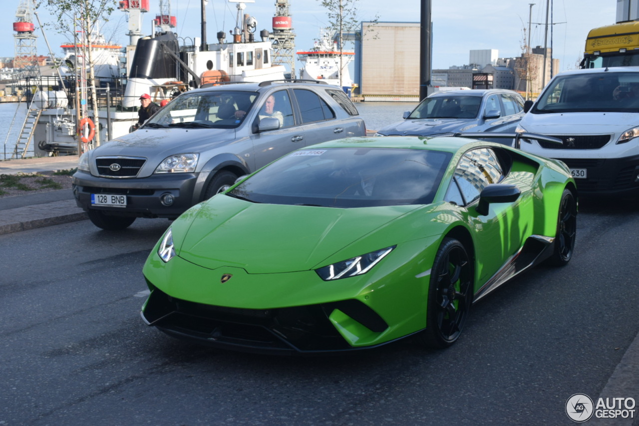 Lamborghini Huracán LP640-4 Performante