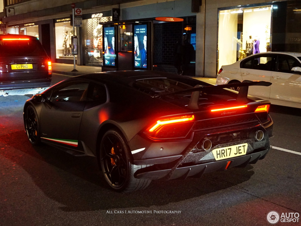 Lamborghini Huracán LP640-4 Performante