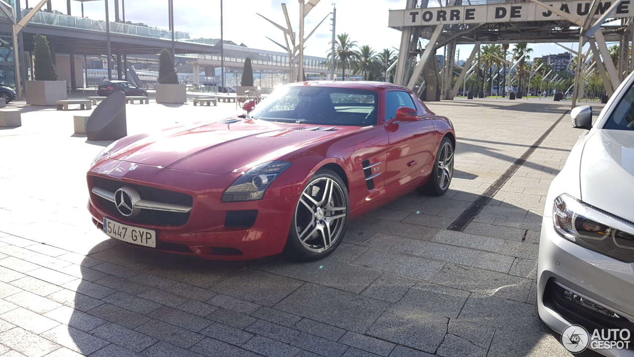 Mercedes-Benz SLS AMG