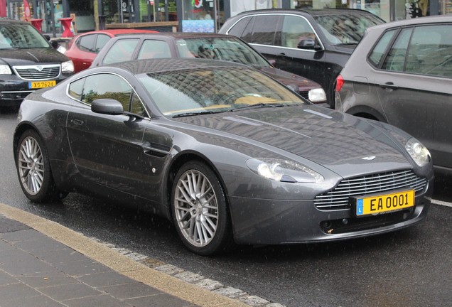 Aston Martin V8 Vantage