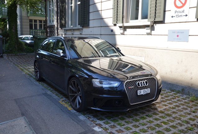 Audi RS4 Avant B8