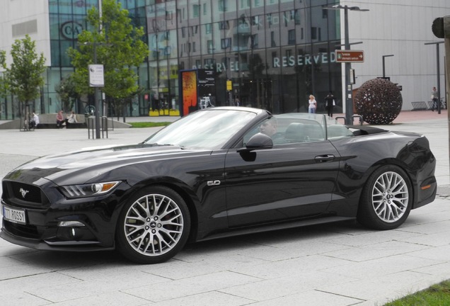 Ford Mustang GT Convertible 2015