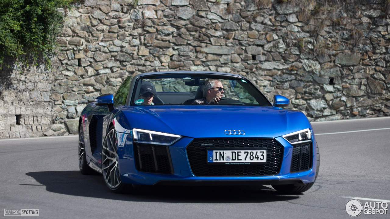 Audi R8 V10 Spyder 2016