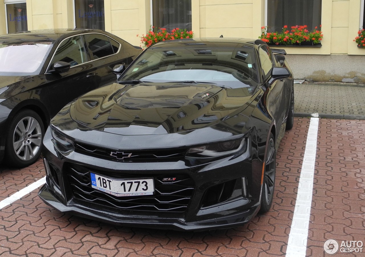 Chevrolet Camaro ZL1 2016