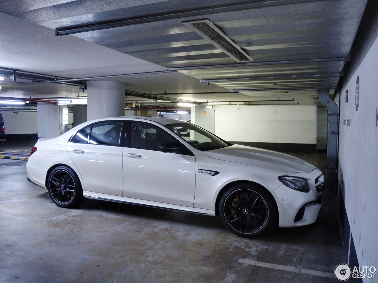 Mercedes-AMG E 63 S W213