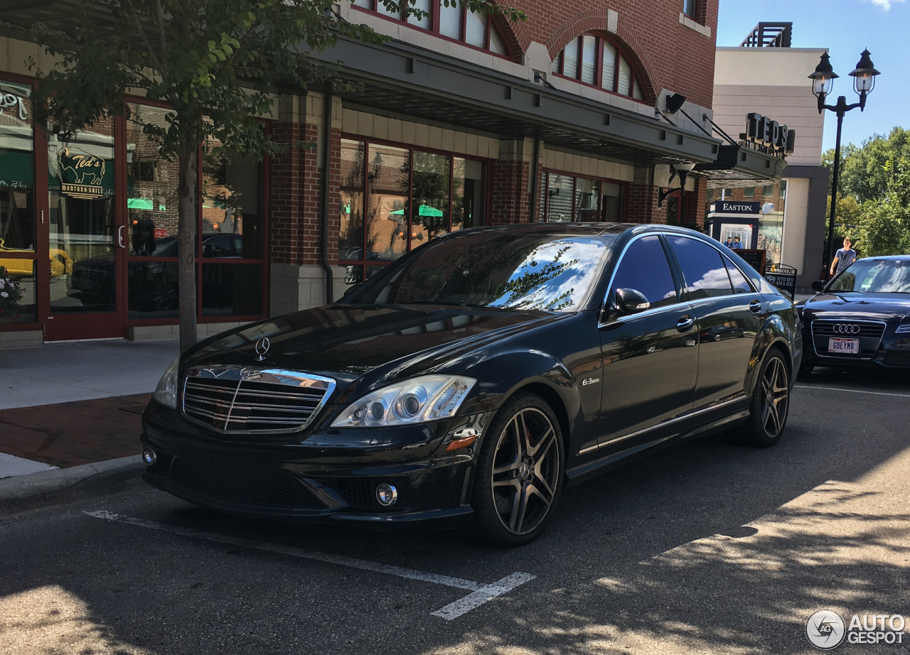 Mercedes-Benz S 63 AMG W221