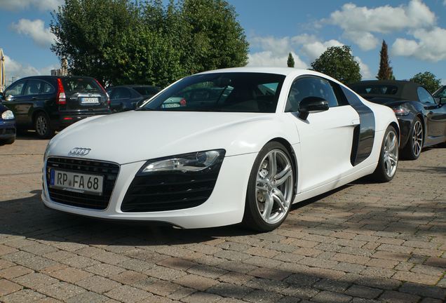 Audi R8