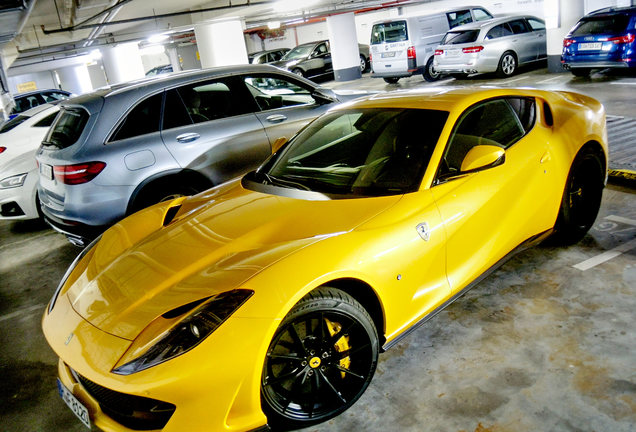 Ferrari 812 Superfast