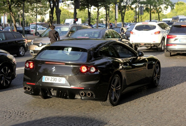 Ferrari GTC4Lusso