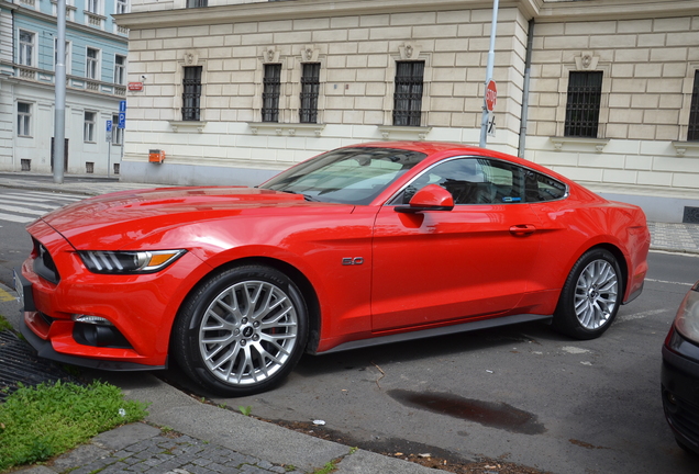 Ford Mustang GT 2015