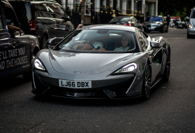 McLaren 570S