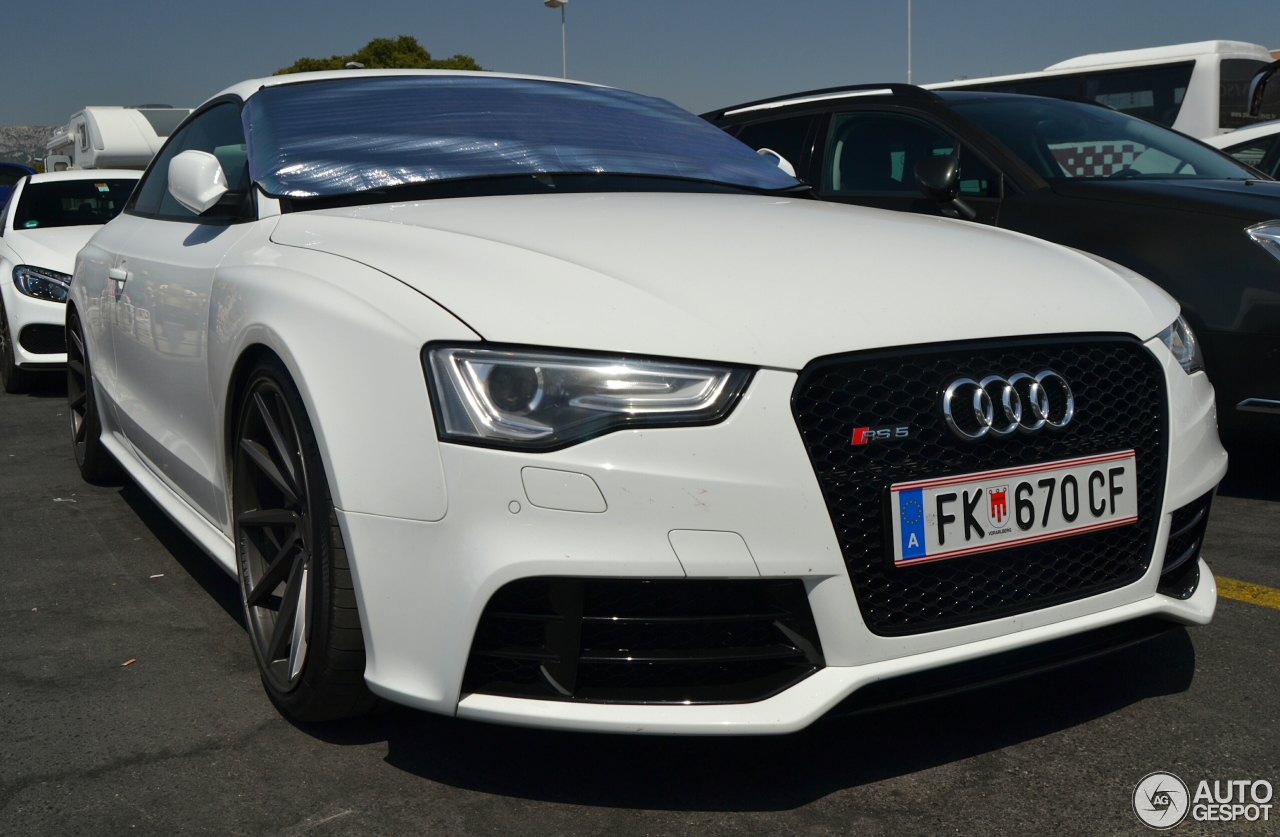 Audi RS5 B8 2012