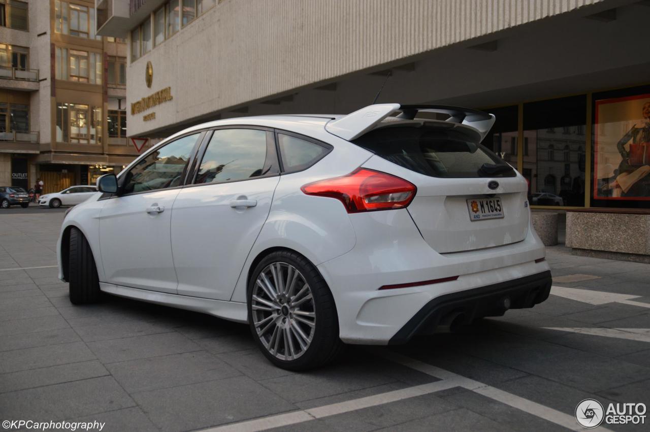 Ford Focus RS 2015